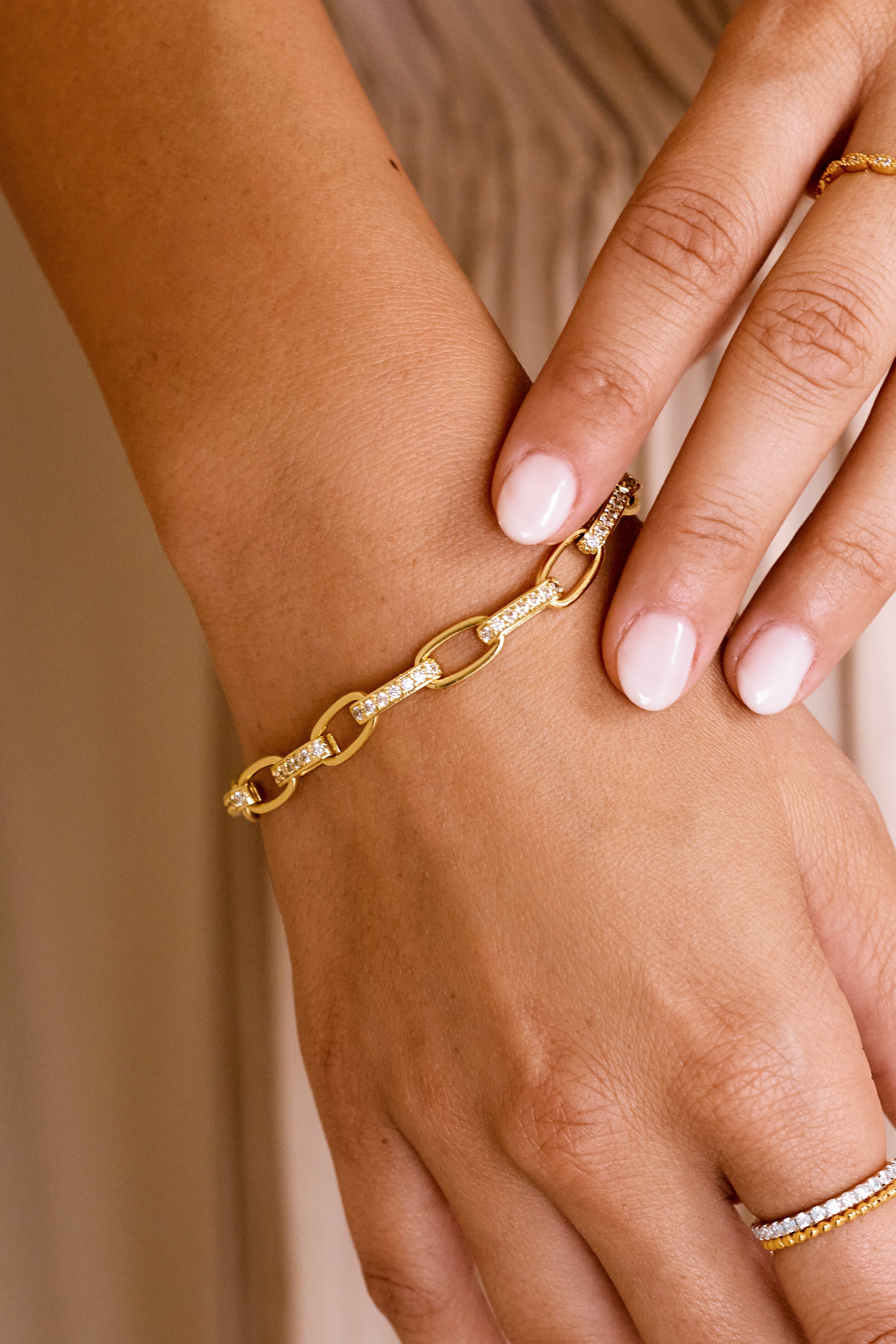 Interlinked Diamond Paperclip Bracelet