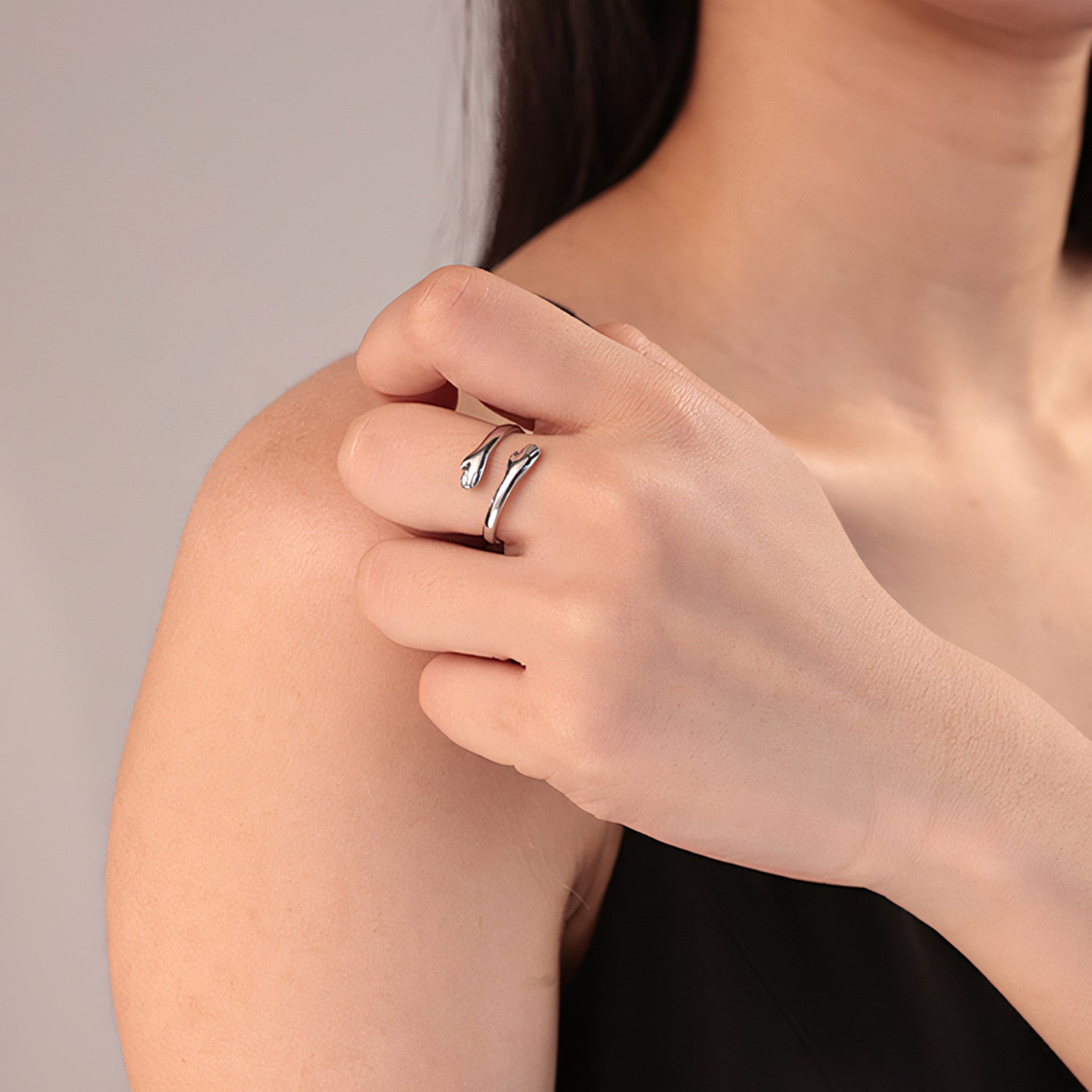 Sending Love - The Hug Ring