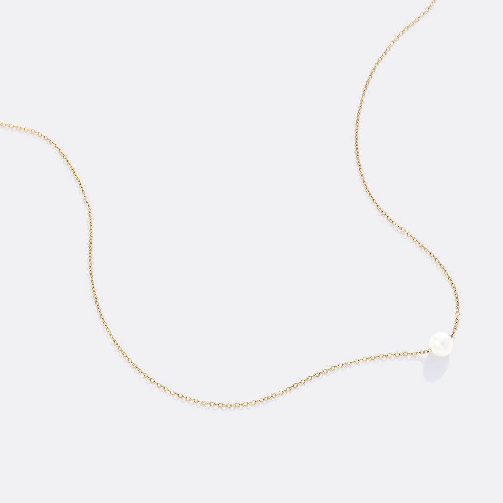 Floating Pearl Necklace