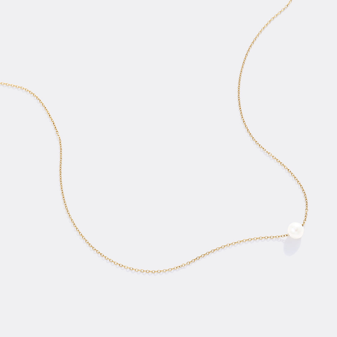 Floating Pearl Necklace
