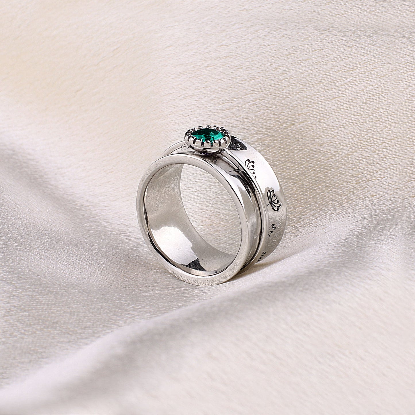 Silver Dandelion Birthstone Spinning Fidget Ring